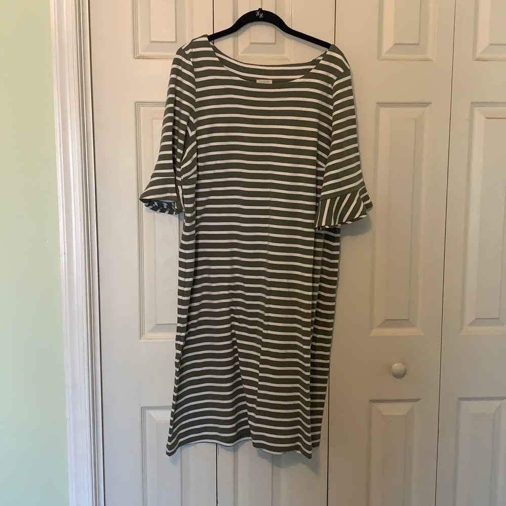 Flutter sleeve cotton dress.